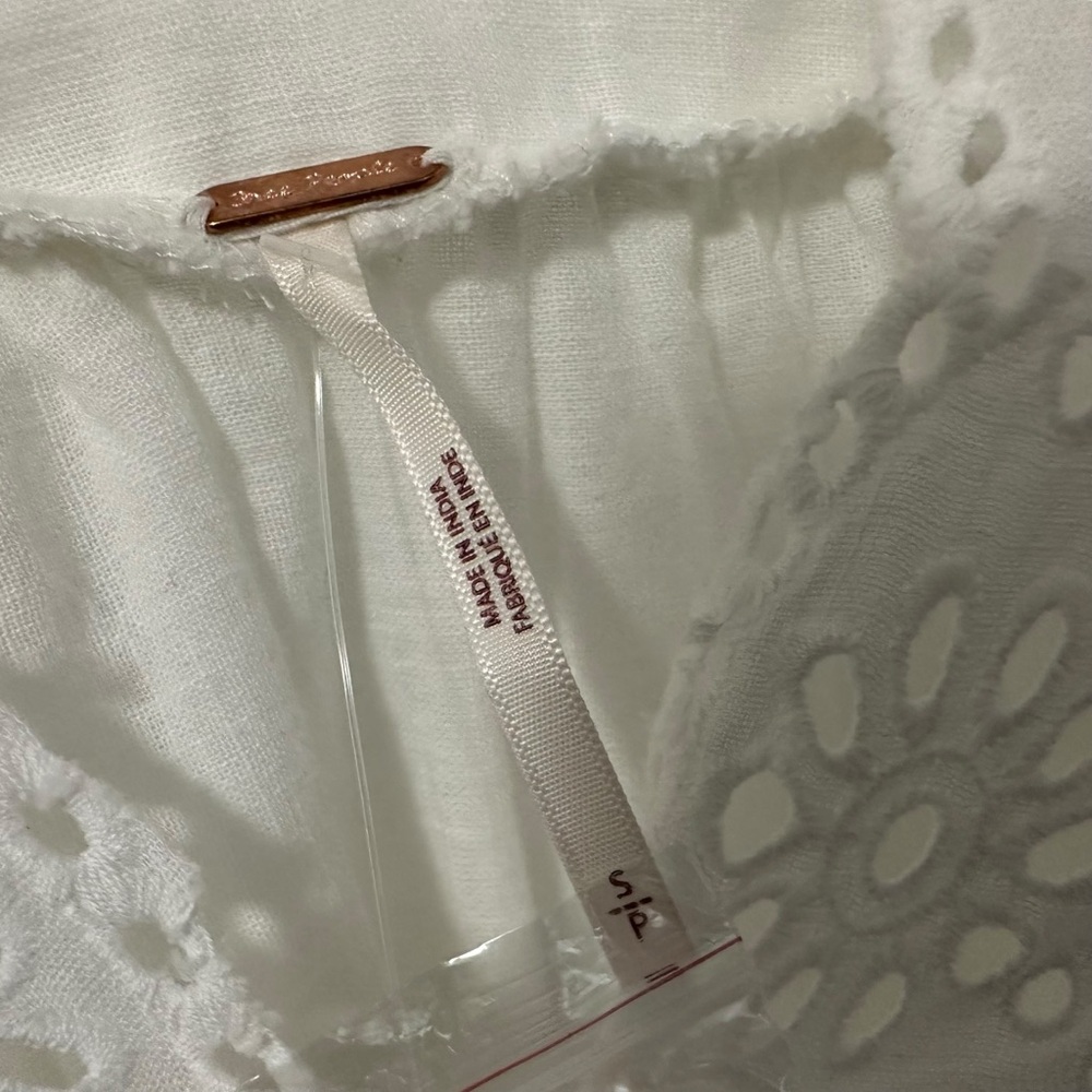 Free People White Eyelet Peasant Blouse - Picture 10 of 10